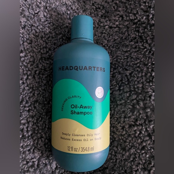 Headquarters Oil-Away Shampoo 12oz - Picture 1 of 4